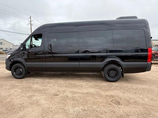 2025 Mercedes-Benz Sprinter 2500 High Roof
