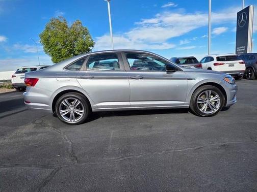 2019 Volkswagen Jetta 1.4T R-Line