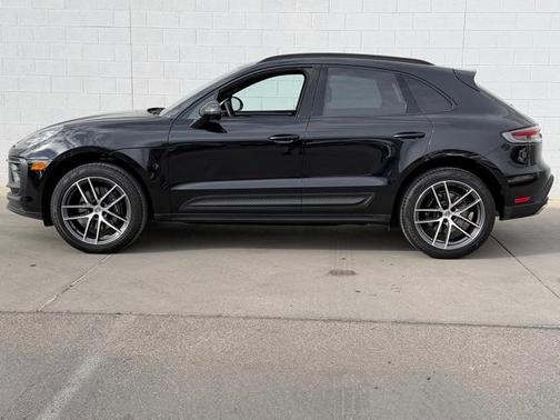 2024 Porsche Macan 