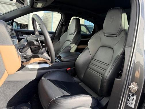 2024 Porsche Cayenne AWD