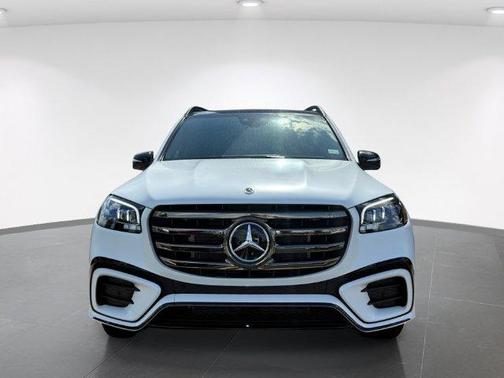 Moonlight White Magno 2026 Mercedes-Benz GLS 450 4MATIC