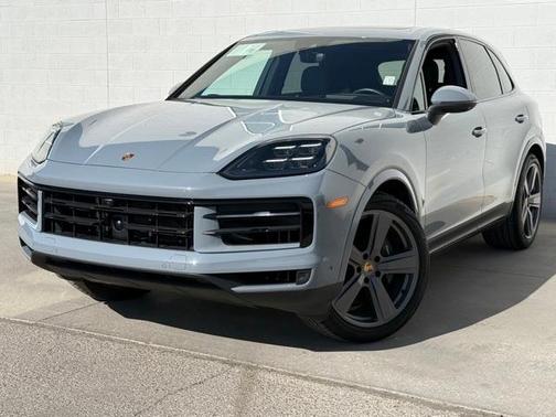 2024 Porsche Cayenne Base