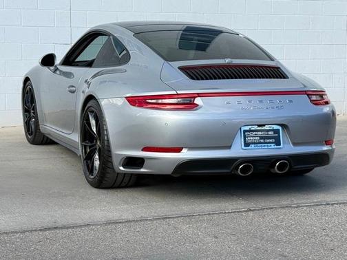 2019 Porsche 911 Carrera 4S