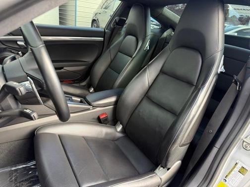 2019 Porsche 911 Carrera 4S