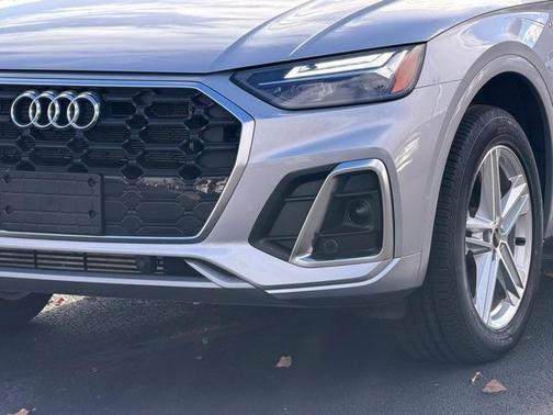 2023 Audi Q5 e 55 S line quattro Premium
