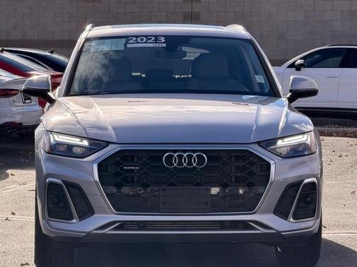 2023 Audi Q5 e 55 S line quattro Premium