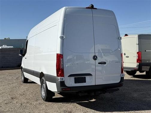 2025 Mercedes-Benz Sprinter 2500 High Roof