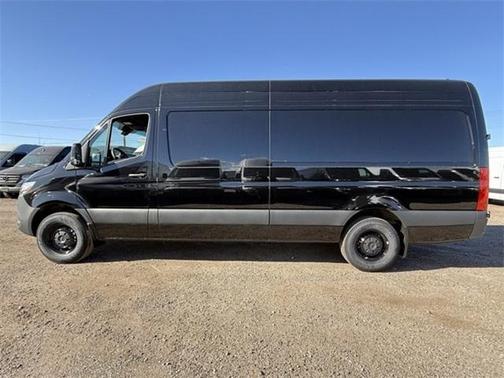 2025 Mercedes-Benz Sprinter 2500 High Roof