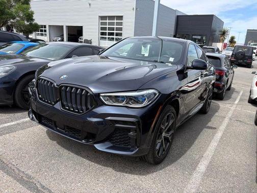 Carbon Black Metallic 2023 BMW X6 xDrive40i