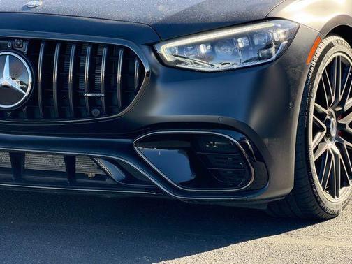 2025 Mercedes-Benz S-Class Base