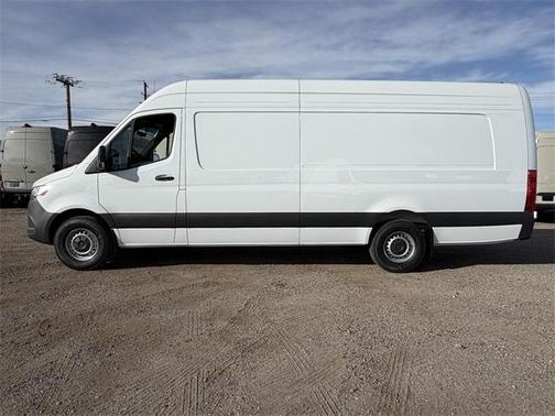 2026 Mercedes-Benz Sprinter 2500 170 WB High Roof Extended Cargo