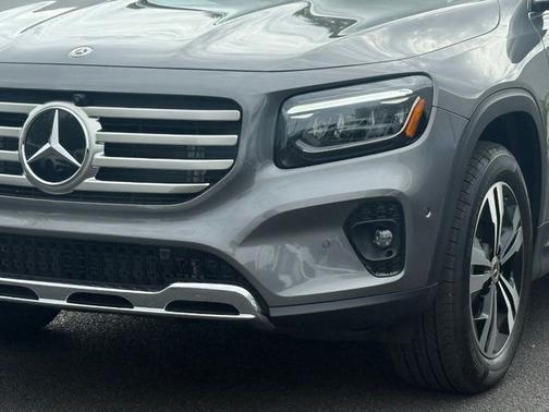 Mountain Grey Metallic 2026 Mercedes-Benz GLB 250 4MATIC