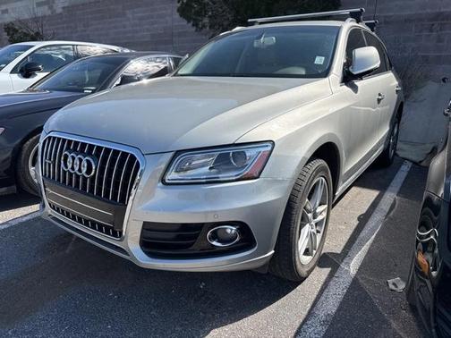 2017 Audi Q5 2.0T Premium Plus