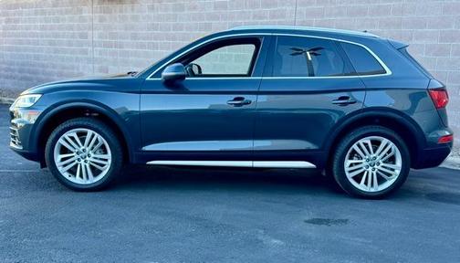 2018 Audi Q5 2.0T Premium Plus