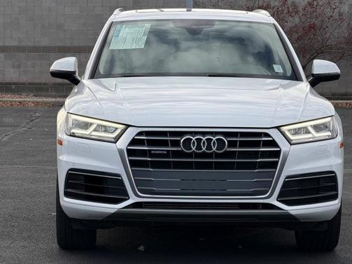 2018 Audi Q5 2.0T Premium Plus