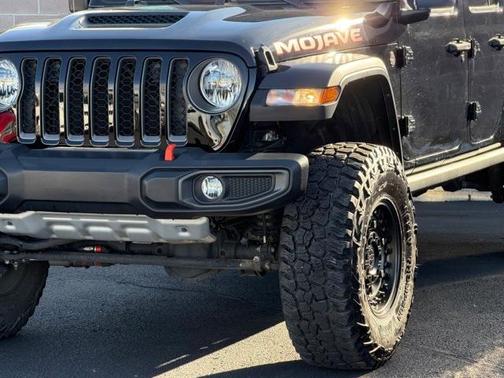 2023 Jeep Gladiator Mojave