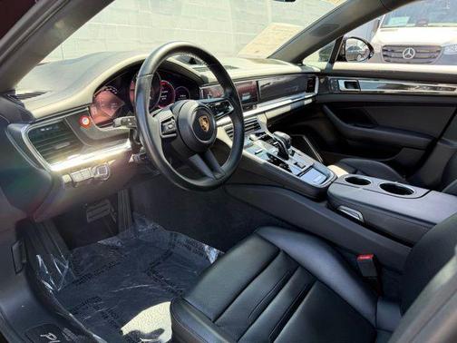 Copper 2023 Porsche Panamera 4 Platinum Edition