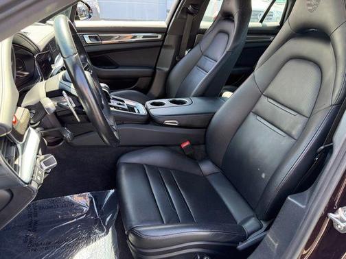 Copper 2023 Porsche Panamera 4 Platinum Edition