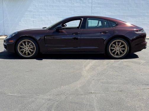 Copper 2023 Porsche Panamera 4 Platinum Edition