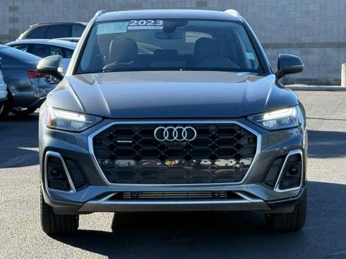 2023 Audi Q5 45 S line quattro Premium