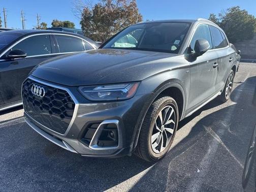 2023 Audi Q5 45 S line quattro Premium
