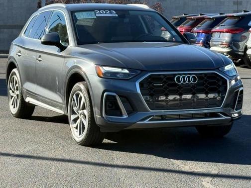 2023 Audi Q5 45 S line quattro Premium