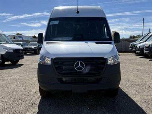 2025 Mercedes-Benz Sprinter 2500 Standard Roof