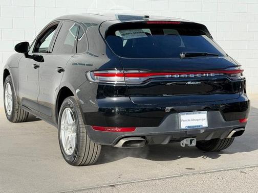2020 Porsche Macan Base