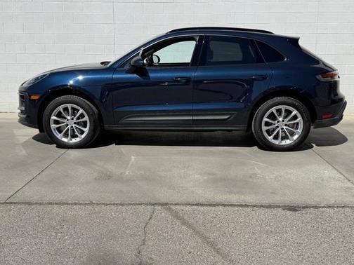 2023 Porsche Macan
