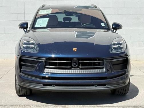 2023 Porsche Macan