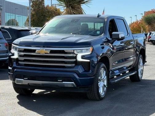 2022 Chevrolet Silverado 1500 High Country