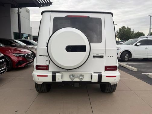 Manufaktor Moonlight White Magno 2021 Mercedes-Benz AMG G 63 Base