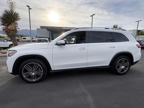 Polar White 2024 Mercedes-Benz GLS 450 GLS 450