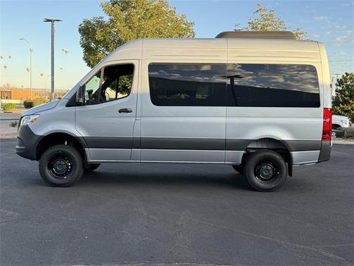 2025 Mercedes-Benz Sprinter 2500 144 WB Standard Roof Passenger