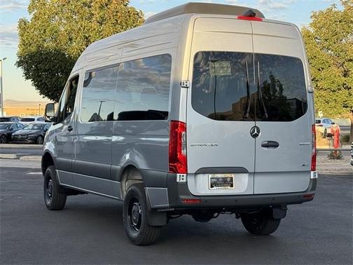 2025 Mercedes-Benz Sprinter 2500 144 WB Standard Roof Passenger