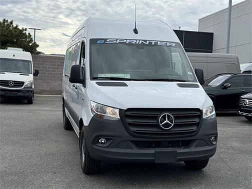 2024 Mercedes-Benz eSprinter 2500 170 WB High Roof Cargo
