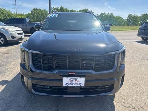 Ebony Black 2025 Kia Sorento X-Line SX Prestige
