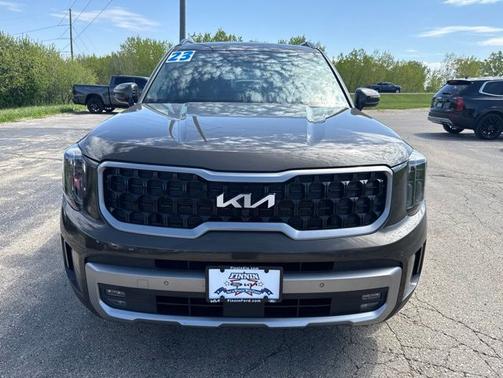 Moss 2023 Kia Telluride SX X-Line