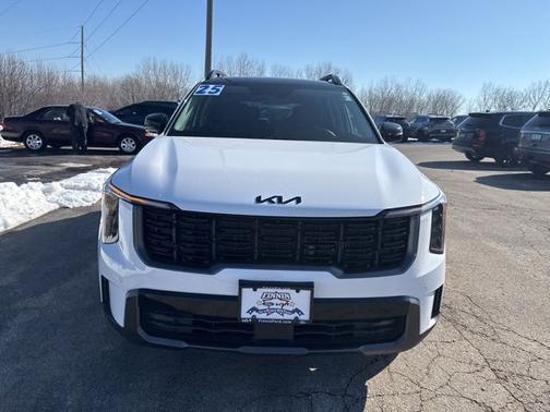 2025 Kia Sorento X-Line EX