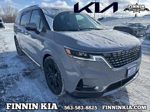 2023 Kia Carnival SX