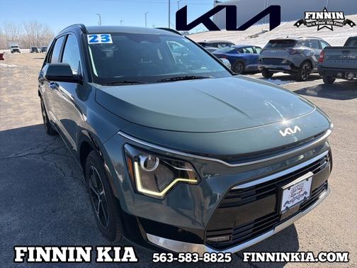 2023 Kia Niro SX