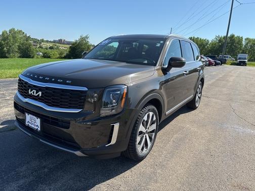 2022 Kia Telluride S