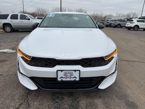 2023 Kia K5 GT-Line