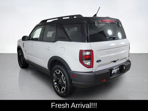 Oxford White 2023 Ford Bronco Sport Outer Banks