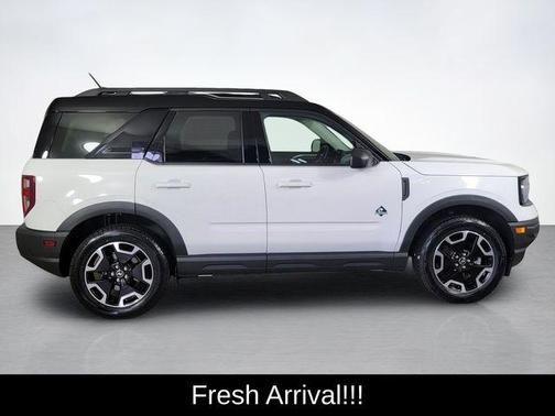 Oxford White 2023 Ford Bronco Sport Outer Banks