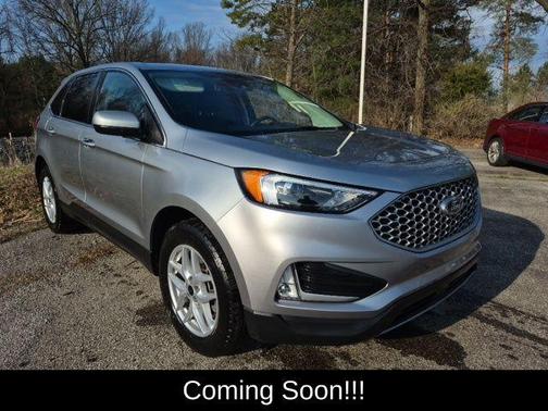 Iconic Silver Metallic 2023 Ford Edge SEL