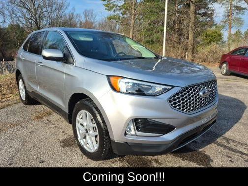 Iconic Silver Metallic 2023 Ford Edge SEL