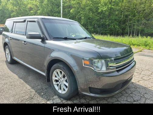 Magnetic Metallic 2015 Ford Flex SE