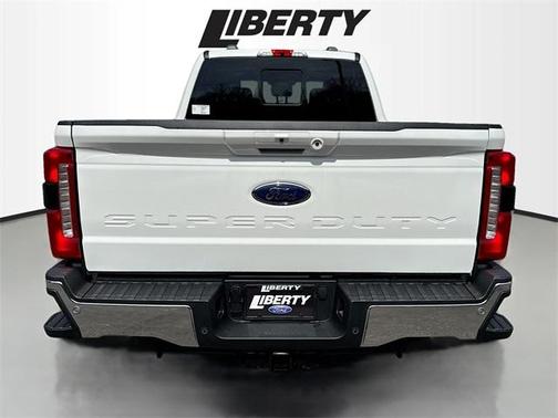 2025 Ford F-350 Lariat Super Duty