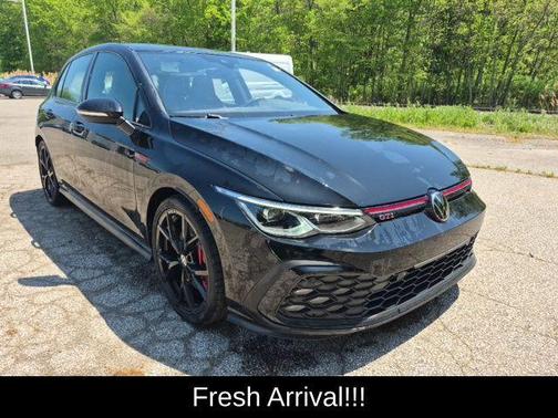 Mythos Black Metallic 2024 Volkswagen Golf GTI 2.0T 380 SE